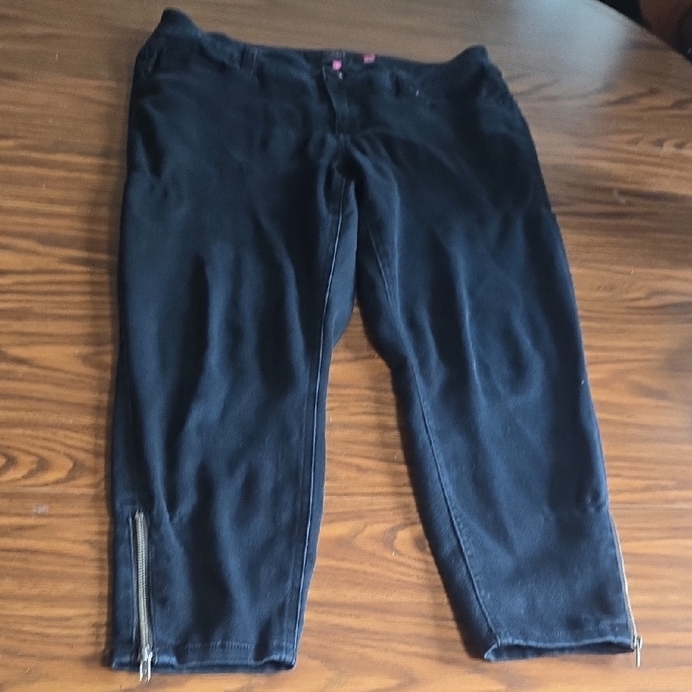 Torrid Size 16 Black Demium Jeans